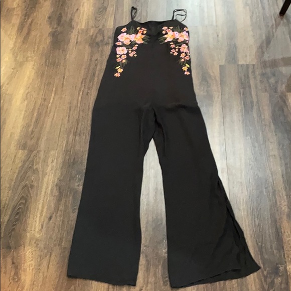 Guess Jumpsuit - Picture 1 of 3